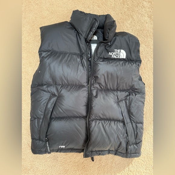 The North Face Other - The North Face Charcoal Puffer Jacket